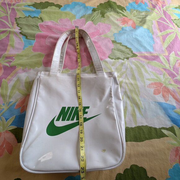 Nike Bag Sport Gym Yoga Water Resistant Zip Closure White Unisex 14x14x5 - Picture 2 of 16